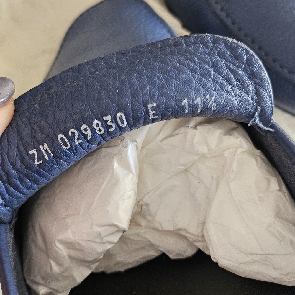 Salvatore Ferragamo Blue Leather Slip-On Loafers - Picture 3 of 4